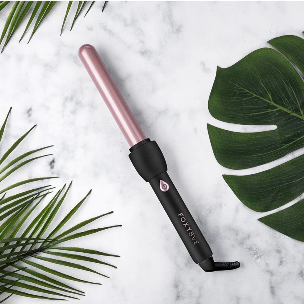 Foxy bae Curling iron